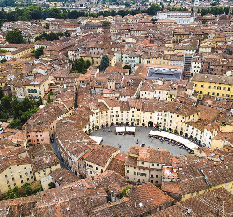 Dimora Leonardo. Centro Storico. Leilighet Lucca Eksteriør bilde